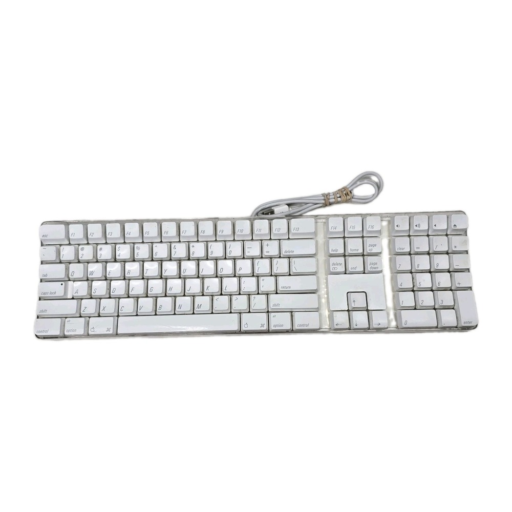 ⌨ Apple A1048 USB Wired Keyboard White Full Size Ergonomic Mac OS X Compatible